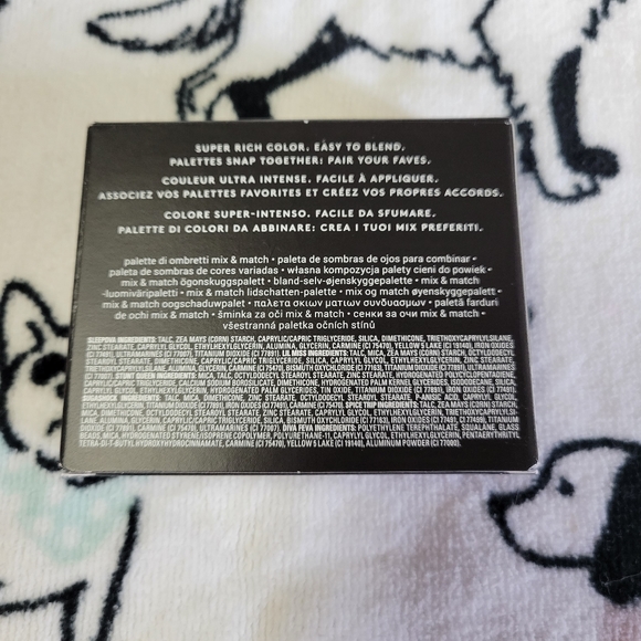 NIB Fenty Beauty Snap Shadows Eyeshadow Palette - Rose - Picture 6 of 9